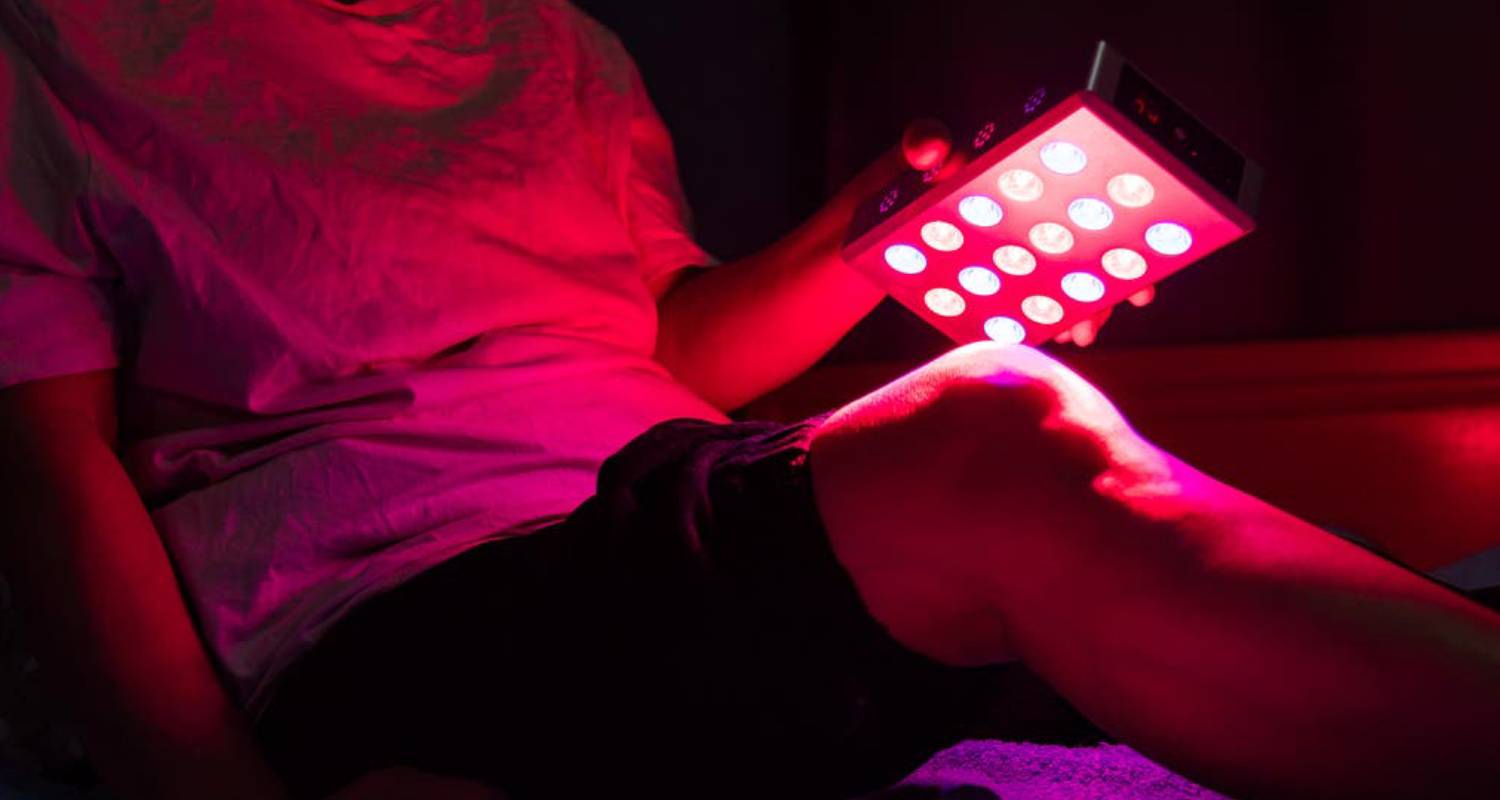 Accelerating Muscle Recovery and Pain Relief with Targeted Red Light Therapy